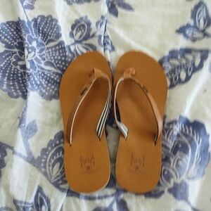 Women’s  kualo Brown Flip Flop Sandals - Casual Summer Thongs